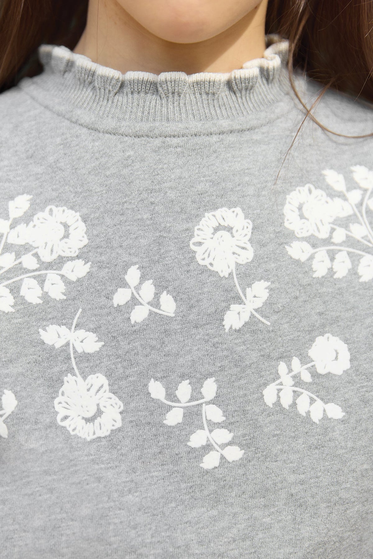Pullover mit Bestickten Blumen