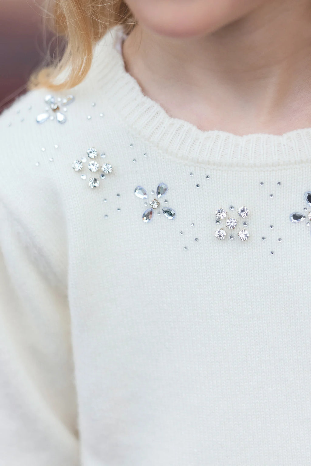 Pulli mit Steinchen