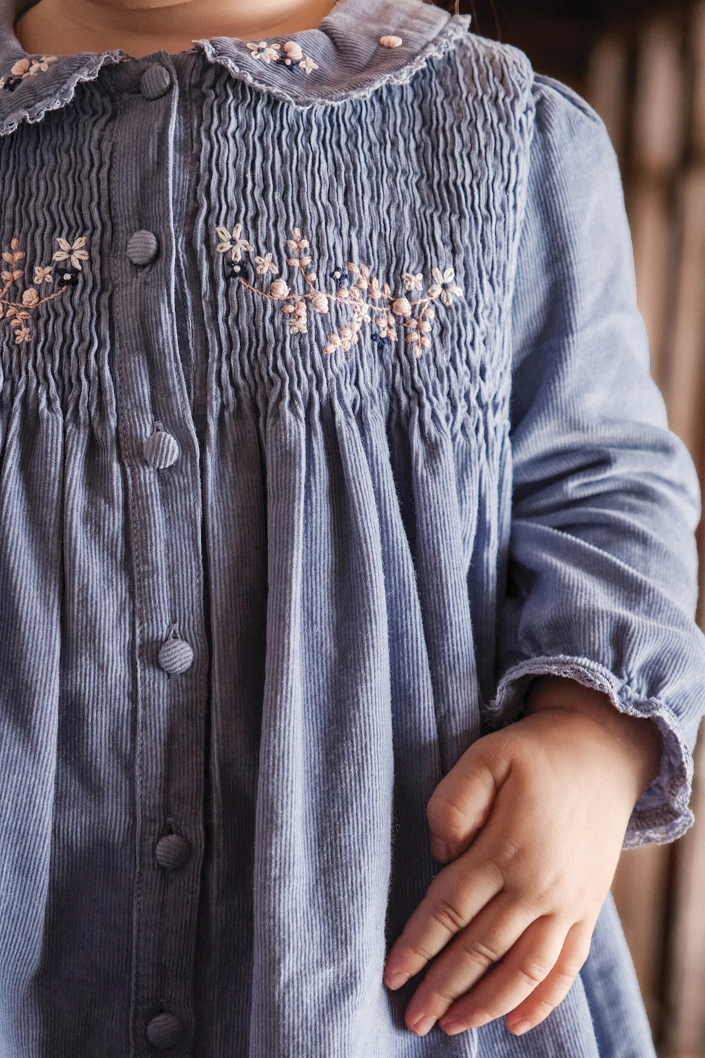 Kleid aus Baby-Cord