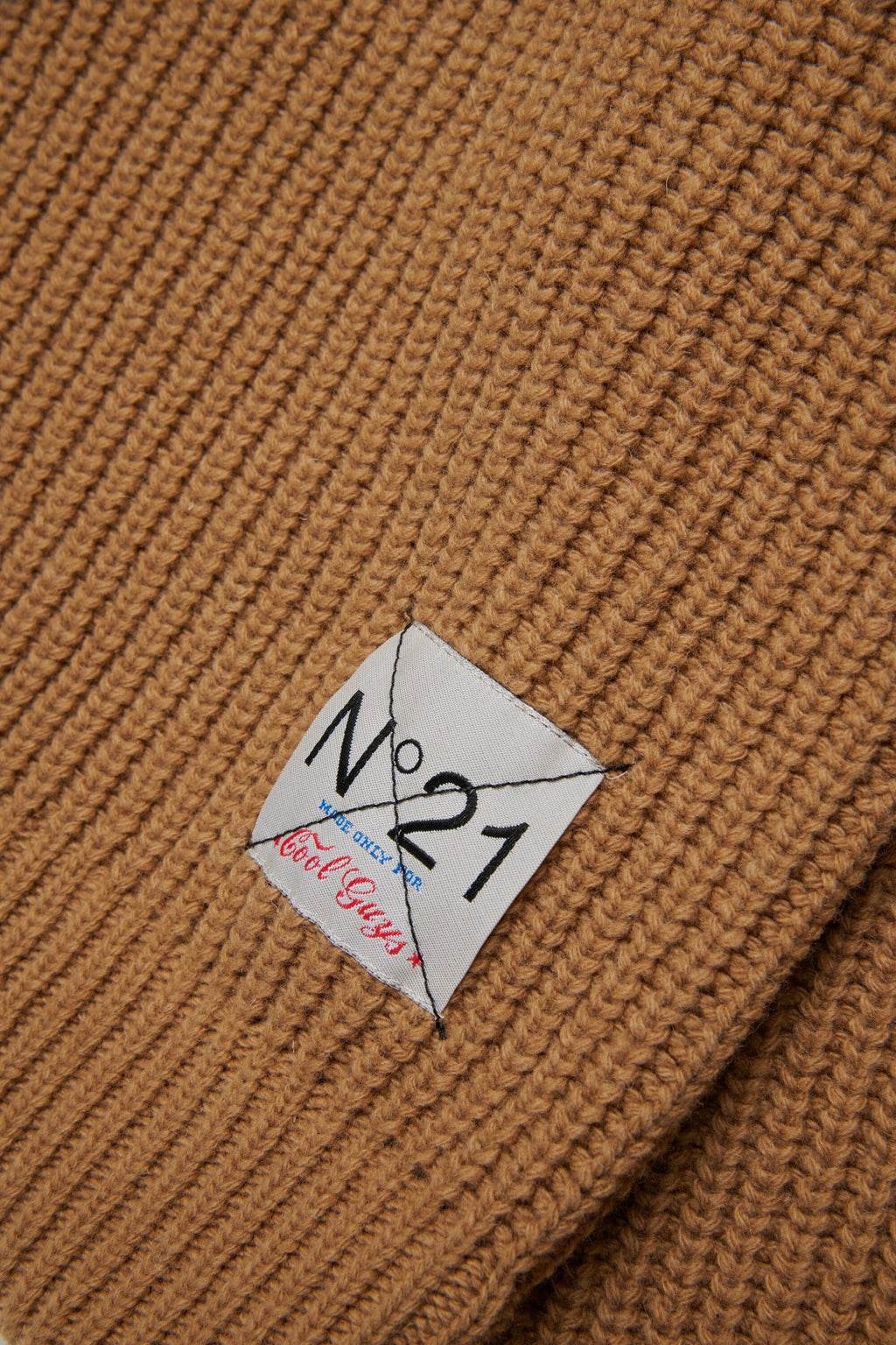 Pullover mit Kontrastkapuze